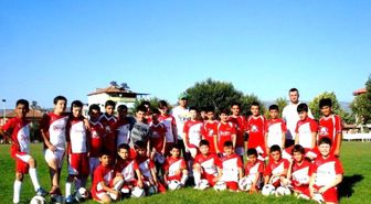 Sarıgöl'de Yaz Futbol Okuluna Büyük İlgi