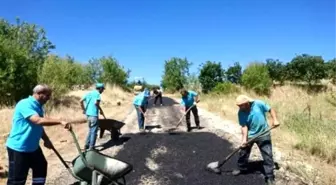 Asfalt Ekipleri Demirci'nin En Uzak Mahallelerinde de Çalışıyor