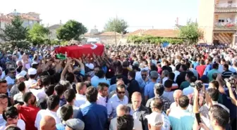 Darbe Girişiminde Şehit Olan Muhammed Yalçın, Karaman'da Toprağa Verildi