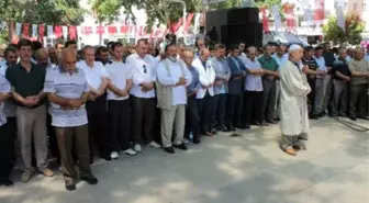 Elazığ'da Darbe Şehitleri İçin Gıyabi Cenaze Namazı Kılındı