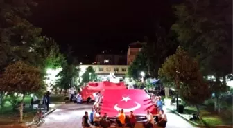 Cide'de Demokrasi Nöbeti Sürüyor