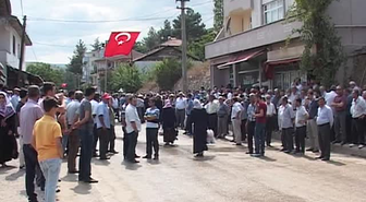 Fetö'nün Darbe Girişimi - Şehit Birol Yavuz'un Cenazesi