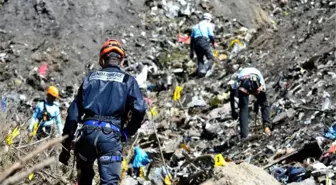 Germanwings Uçağını Dağa Çakan Yardımcı Pilotun Ailesiyle Sevgilisine Suç Duyurusu