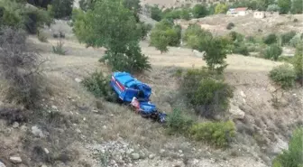 Akçadağ'da Çapa Motoru Şarampole Uçtu: 1 Ölü ? 2yaralı