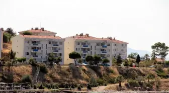 Foça'da Askeri Lojmanlarda Arama