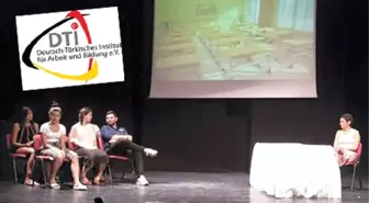 İki Ülkede Genç Olmayı Öğrendiler