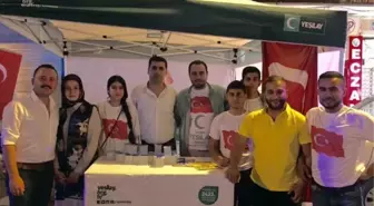 Yeşilay'dan Demokrasi Nöbeti