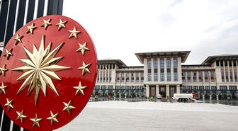 Cumhurbaşkanı Başdanışmanı: S&P'nin Türkiye'nin Notunu İndirmesi Darbenin Devamı