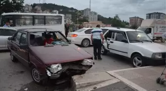 Fatsa'da İki Ayrı Trafik Kazası: 4 Yaralı