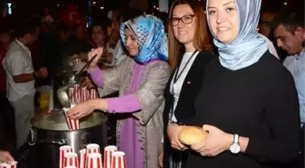 Turan Demokrasi Nöbetinde Çorba Dağıttı