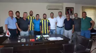 Menemen Belediyespor'da 2 Önemli İmza