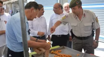 Selendi'de Demokrasi Şehitleri İçin Lokma Hayrı