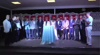 Bakan Özlü, Nikah Şahidi Oldu