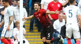 Hakan Çalhanoğlu: Euro 2016'da Asıl Mevkimde Oynamadım