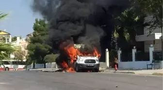 Seyir Halindeki Ambulans Alev Topuna Döndü