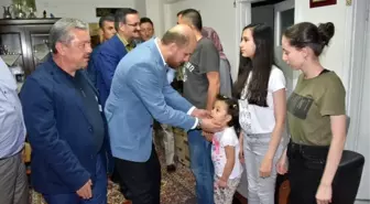 Bilal Erdoğan'dan Demokrasi Şehitlerinin Ailesine Ziyaret