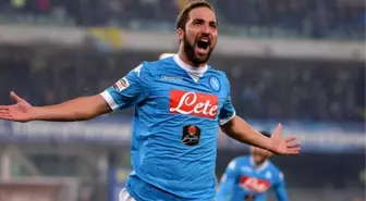 Napoli Başkanı: Higuain İhanet Etti, Nankörlük Yaptı