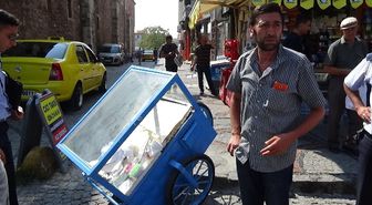 Zabıtayla Tartışan Simitçi Gözyaşı Döktü