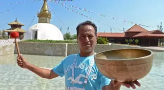 Nepal'in Şifa Dağıtan Kaseleri Expo 2016'da