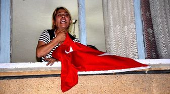 Önce Evinin Camlarını Kırdı Ardından Piknik Tüpüyle Tehdit Etti