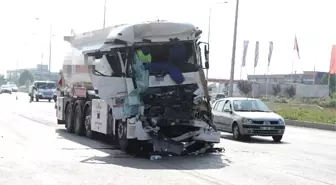 Motorin Yüklü Tanker Kamyona Çarptı: 1 Yaralı