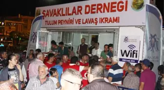 Şavaklılar Derneği'nden Demokrasi Nöbetine Destek