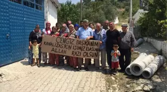 Başkan Ergün'e Pankartlı Teşekkür