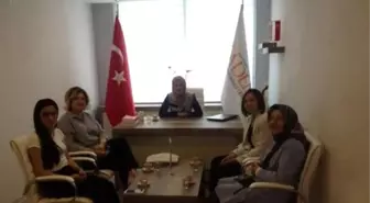 İl Yönetici Eşleri KADEM'i Ziyaret Etti