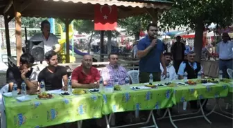 Bozüyük'te Pazarcılar da Darbe Girişimini Kınadı