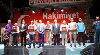 Demokrasi Kahramanları Unutulmadı