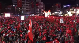 Kızılay'daki Demokrasi Nöbetinde Birlik ve Beraberlik Mesajı