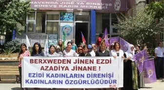 Ezidi Kadınlar Hakkari'de Anıldı