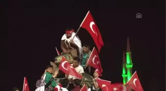 Fetö'nün Darbe Girişimine Tepkiler