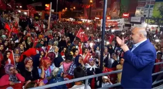 Şevki Yılmaz Van'da Demokrasi Nöbetine Katıldı