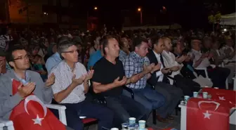 Bozüyük Demokrasi Nöbeti'nin 21. Gününde İlahiler Okundu, Şehitlerimiz İçin Dualar Edildi