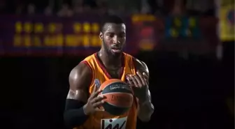 Galatasaray'ın Eski Yıldızı Patric Young, Irkçı Saldırıya Uğradı