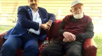 Bakan Çelik'ten Baba Ziyareti