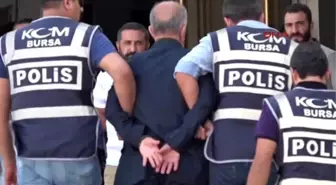 Bursa'da Fetö/pdy Operasyonunda 20 İşadamı Adliyeye Çıkartıldı