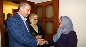 Cumhurbaşkanı Erdoğan, Demokrasi Şehidinin Ailesini Ziyaret Etti