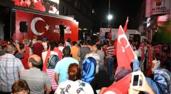 Tuzlalılar Demokrasi Nöbetinde Kardeşliğini Güçlendirdi