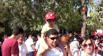 Aksaray'da 'Demokrasi ve Şehitler' Mitingi