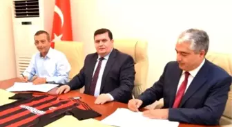 24 Erzincanspor'a İsim Sponsoru