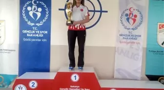 Havalı Tabanca Atatürk Kupası'nda Antalya'ya Türkiye Birinciliği Ödülü