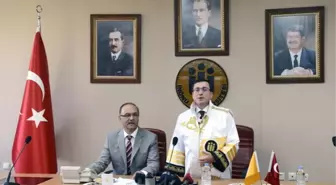 İnönü Üniversitesi'nde Devir Teslim