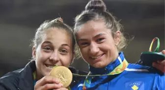 Kosova'dan Tarihi Başarı