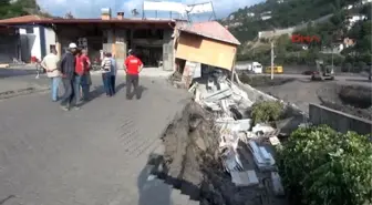 Zonguldak Dere Islah Çalışması Sırasında Mermer Atölyesi Çöktü