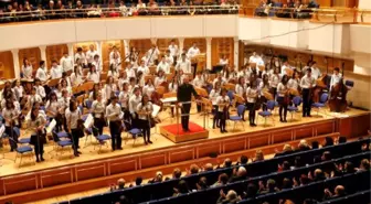 Dünya Gençlik Orkestrası Tahran'da