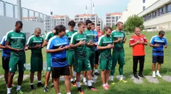 Bursaspor Antrenman Öncesi Kurban Kesti