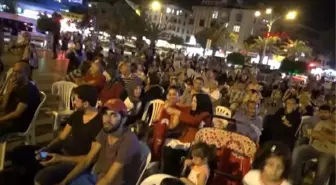 Alanya'da Demokrasi Nöbetine Coşkulu Son