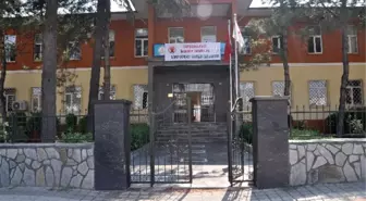 Ertuğrul Gazi İmam-Hatip Ortaokulu'nda Kayıtlar Başladı